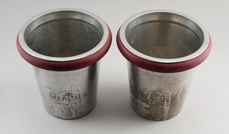 CHAMPAGNEKYLARE, 1 par, aluminium, "Champagne Mercier", 1900-talets mitt.