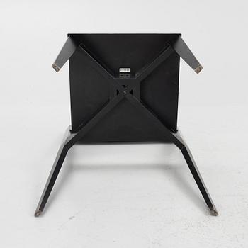 Mårten Claesson, a 'Clear Chair' E&Y, Japan.