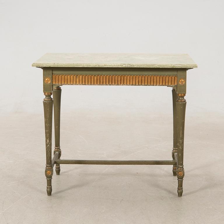 Salon group 3 pcs Gustavian style first half of the 20th century.