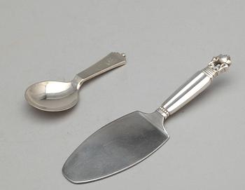 DIVERSE BESTICK, 6 st, sterlingsilver, Georg Jensen, tidigt 1900-tal respektive 1930-tal. Vikt ca 227 gram.