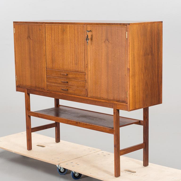 A cocktail cabinet, later part of the 20th century.