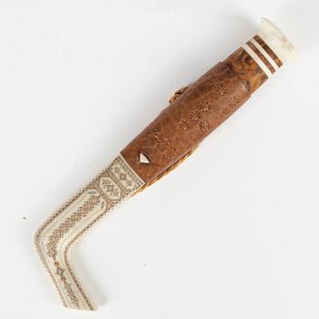 A reindeer horn knife by Per Sunna, signed.