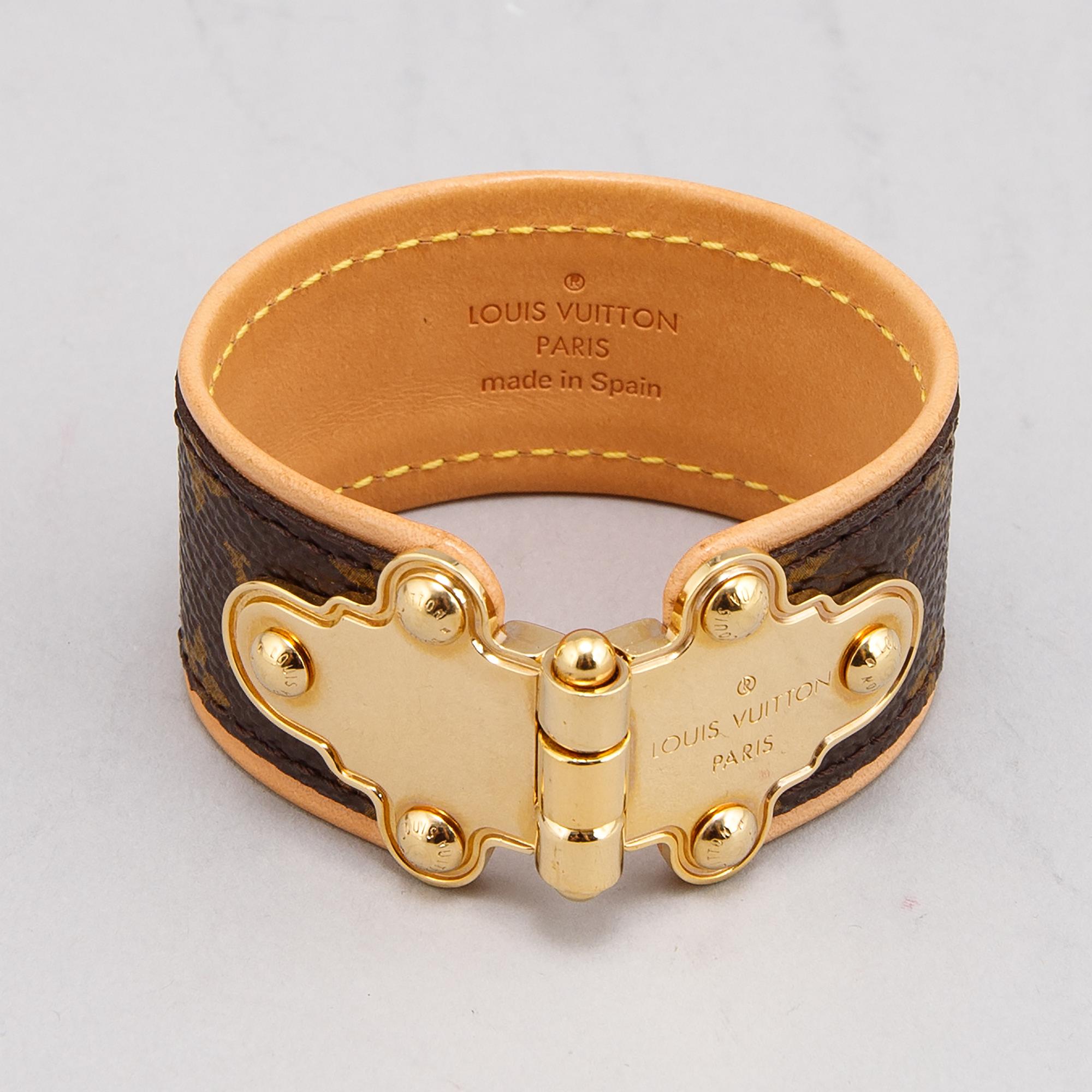 Louis Vuitton, a monogram canvas 'Save It' bracelet, 2011. Size 17.