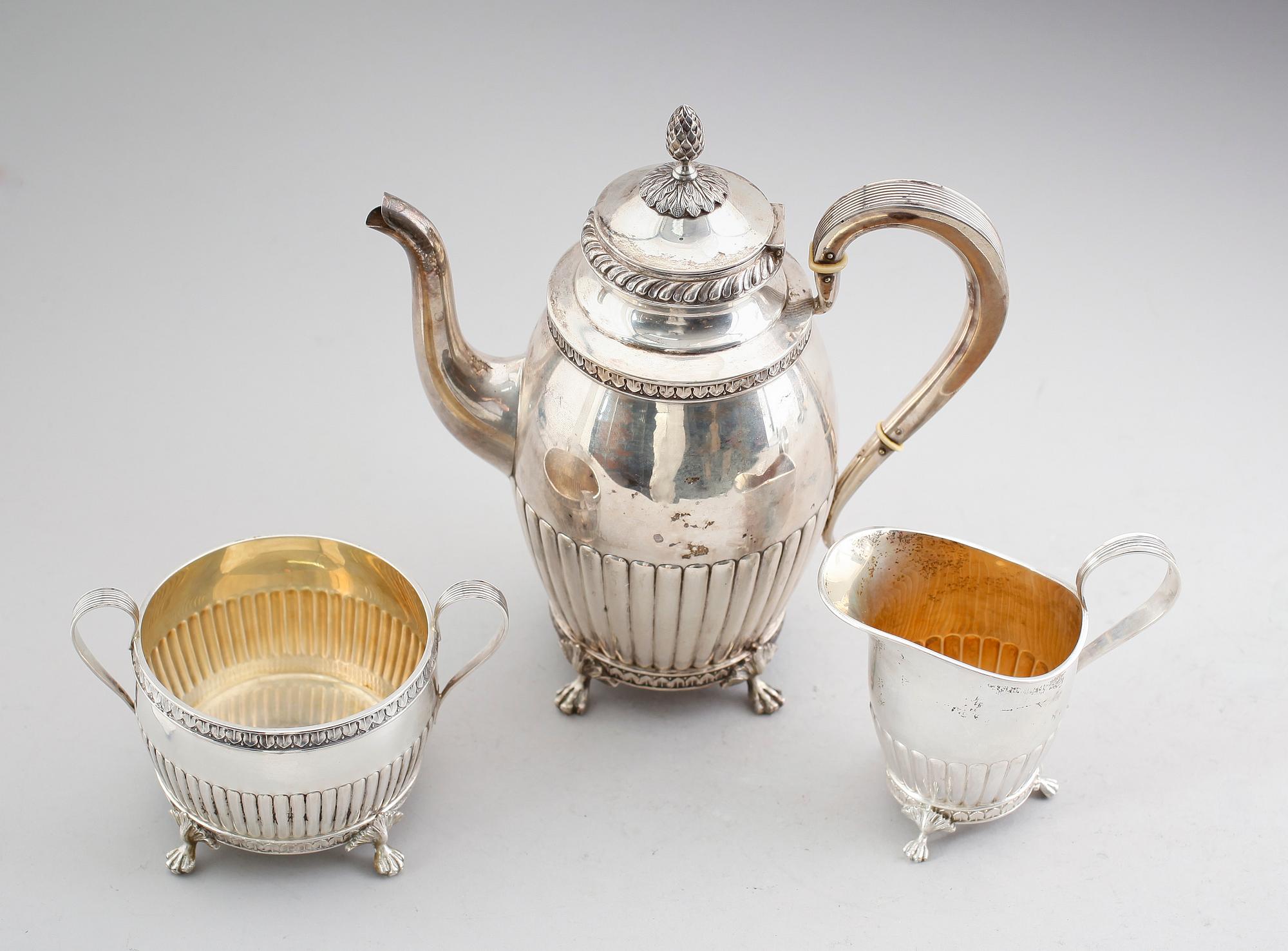 KAFFESERVIS, 3 delar, silver, GAB, Stocholm 1911/12. Vikt ca 935 gram.