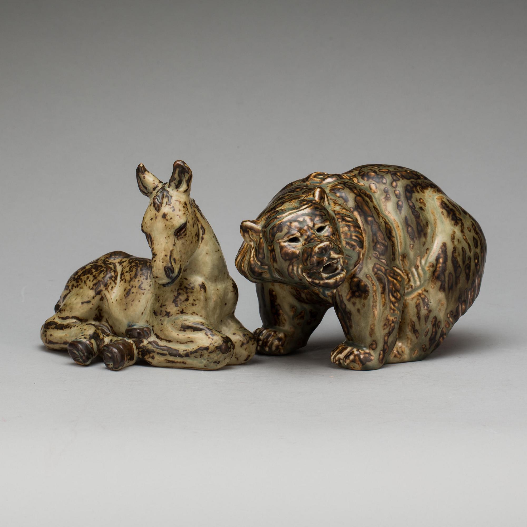 FIGURIN, 2 st. stengods, Knud Kyhn, Royal Copenhagen.
