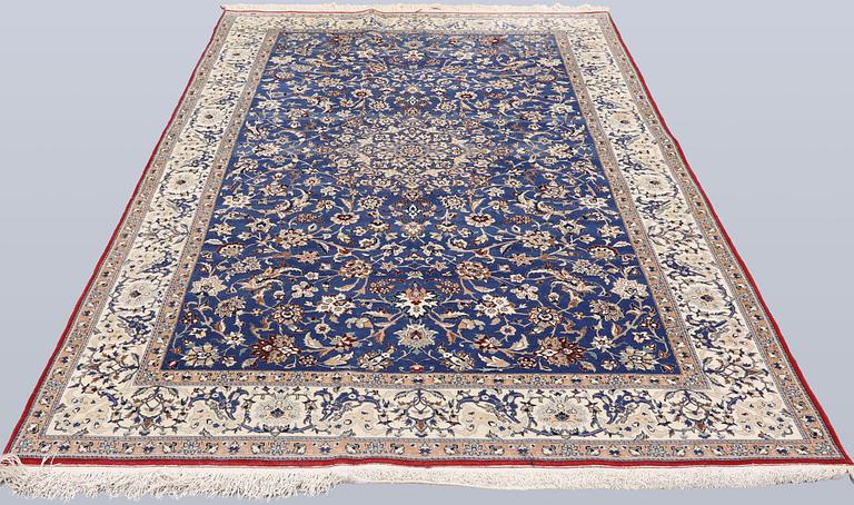 Matta, Nain, part silk s.k totesh, 273 x 167 cm.