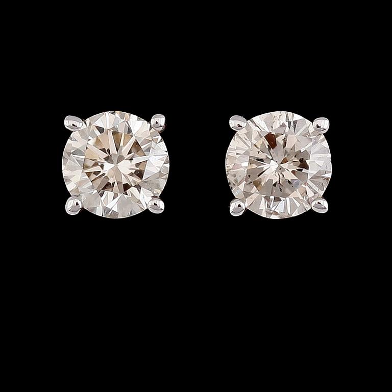 ÖRHÄNGEN, 14K vitguld, briljantslipade diamanter tot ca 0.50 ct.