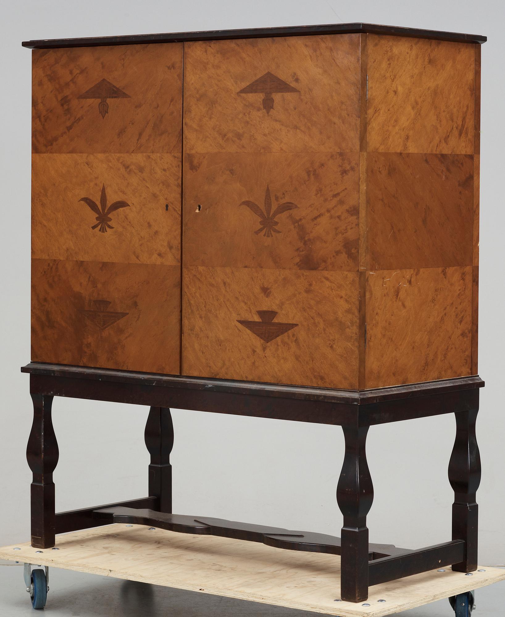 SKÅP, "Haga", Carl Malmsten, Nordiska Kompaniet, 1920-tal.