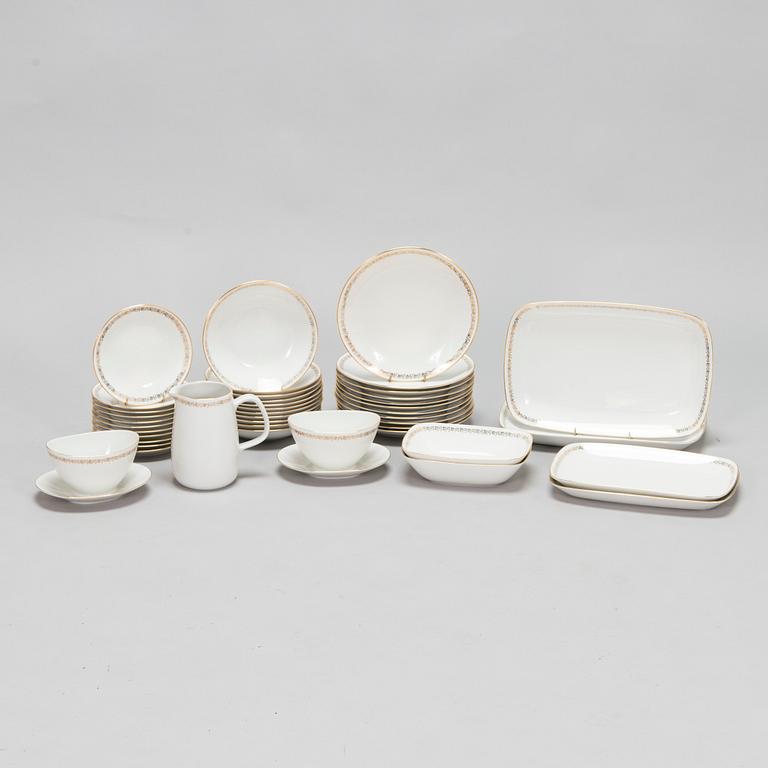 42 pieces of porcelain 'Lenita' dinnerware, for Rörstrand.