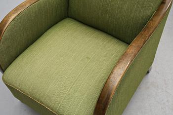 FÅTÖLJER, ett par, 1900-talets första hälft.