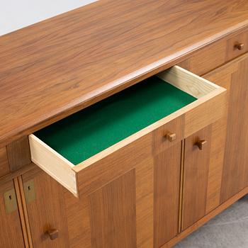 Carl Malmsten, a 'Klinte' walnut veneered sideboard, Åfors Möbelfabrik.