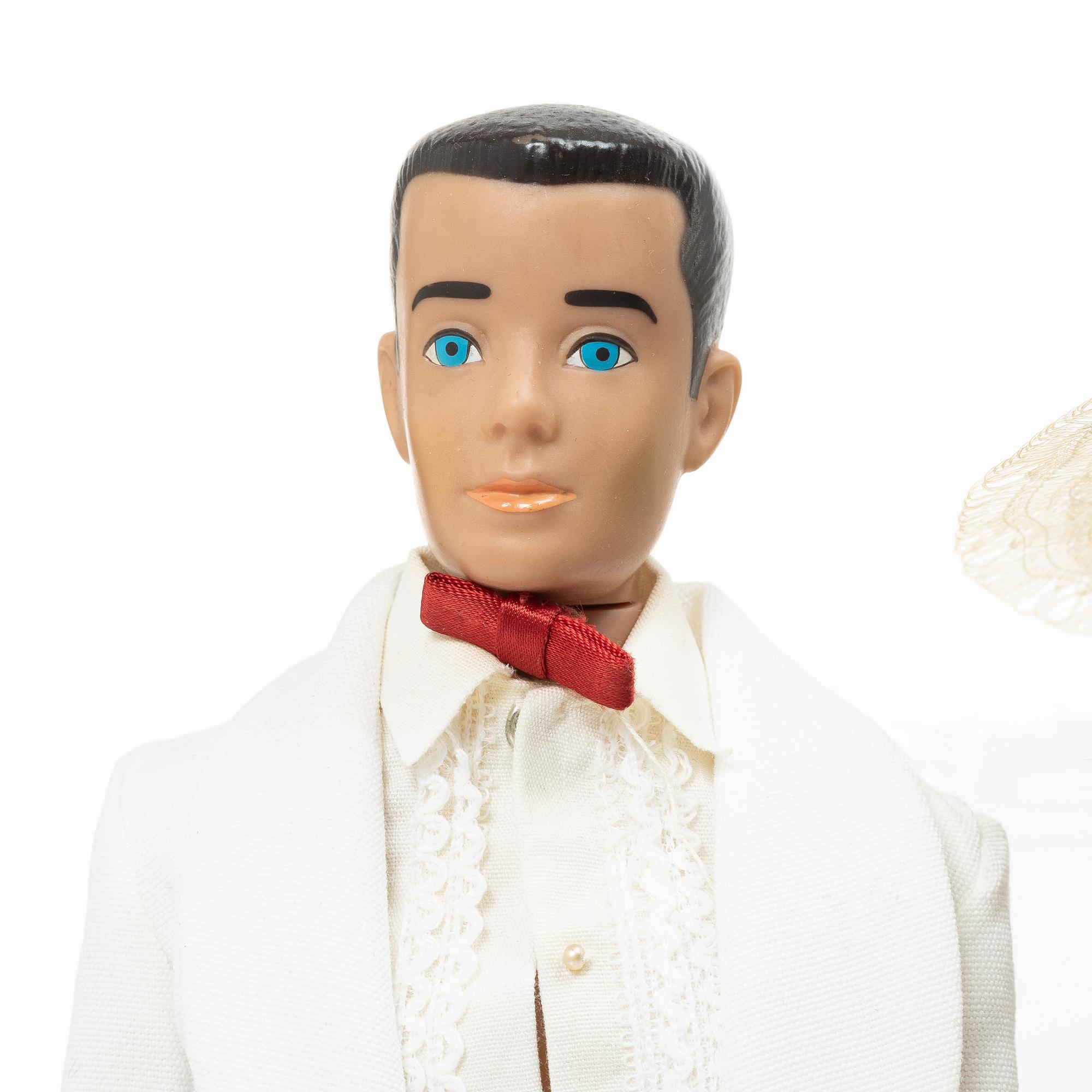 Barbiedockor, 4 st, samt kläder och accessoarer, Mattel, 1960-tal.