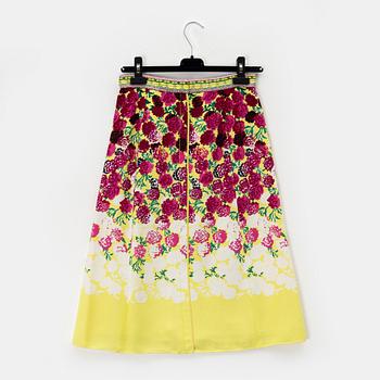 Marc Jacobs, a skirt, size 2.