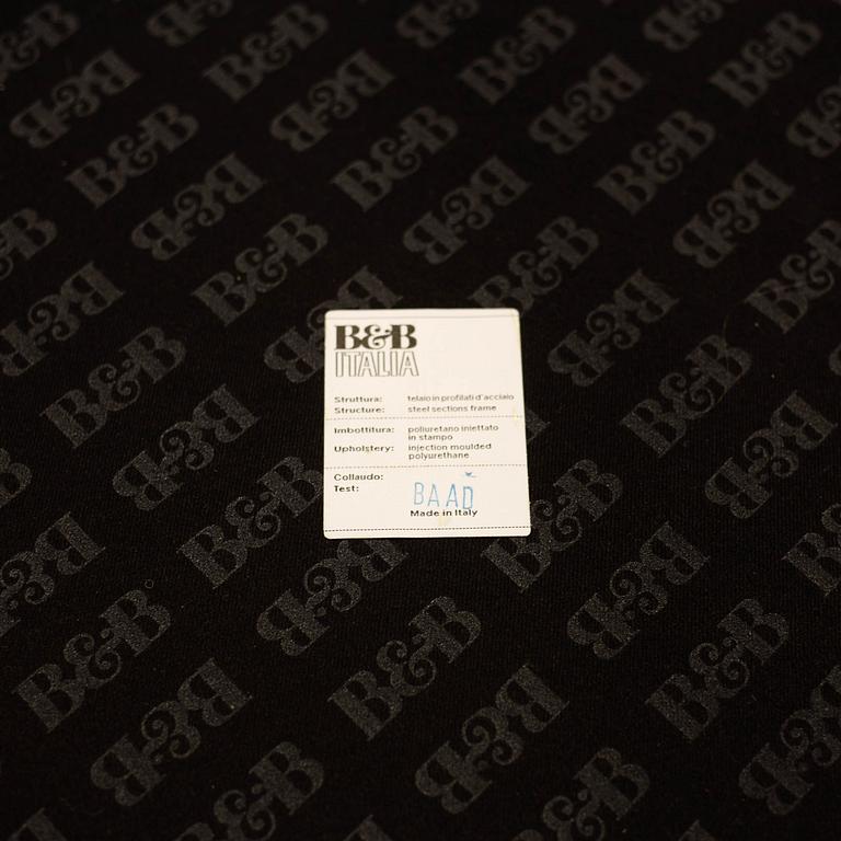 PATRICIA URQUIOLA, "Tufty Time", sofa, B&B Italia.