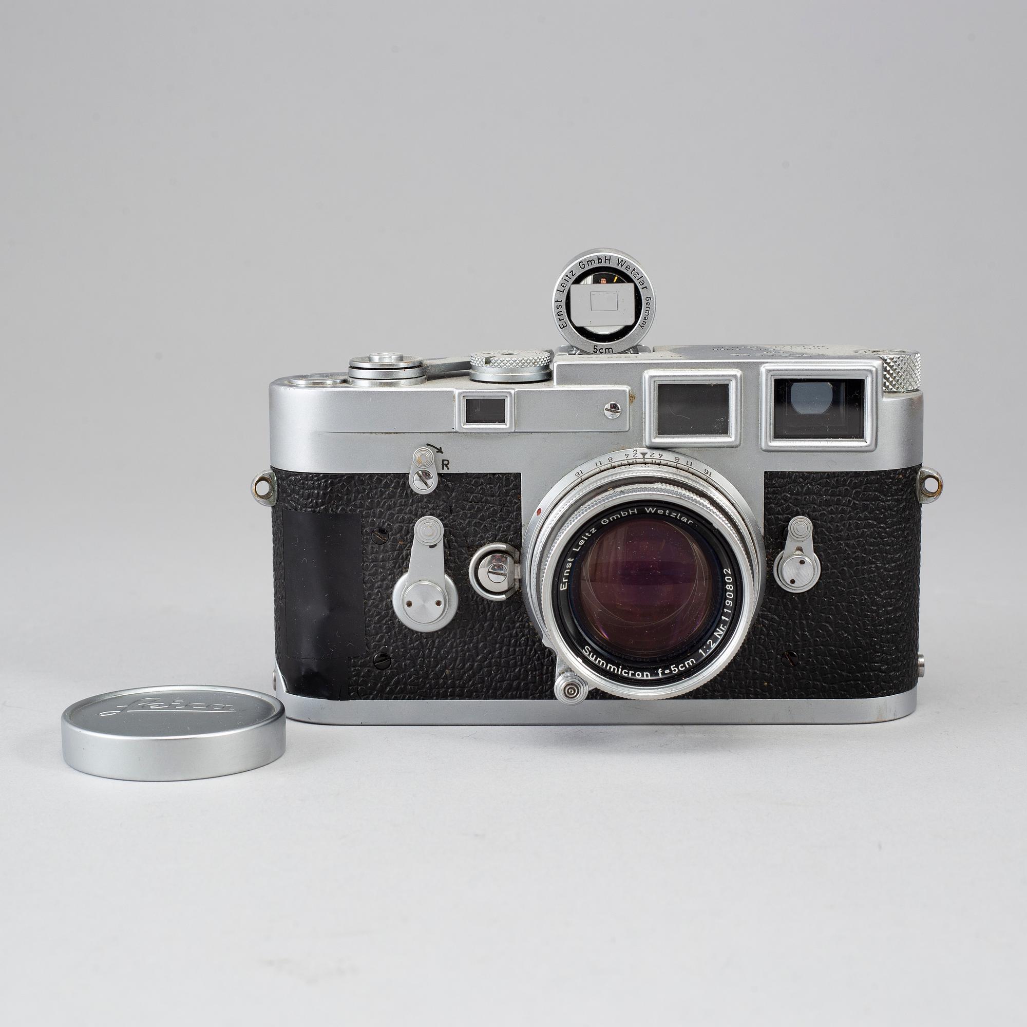 KAMERA, LEICA M3, nr 1088285, 1963. Wetzlar, Tyskland. Med Summicron f=5 cm 1:2 nr 1190802.