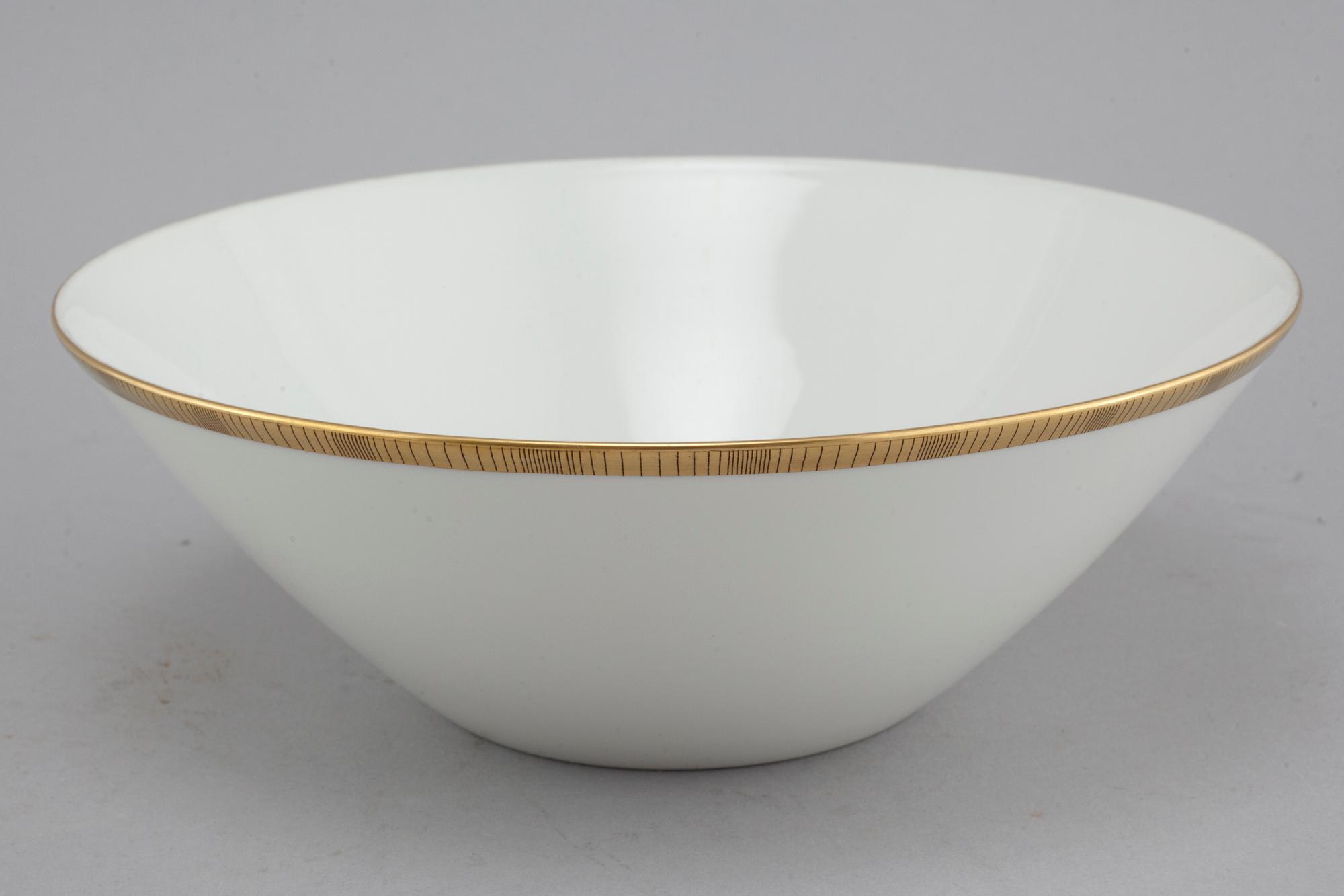 A 56 pieces servis from Rosenthal, late 20th century.