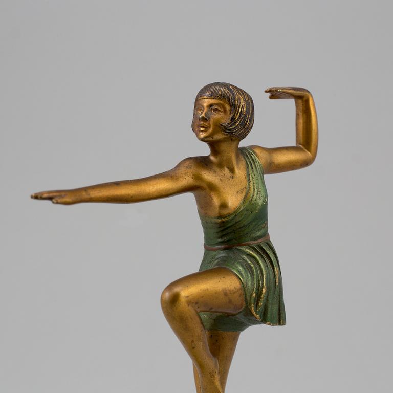 An Art Deco bronze figurine, 1920's/30's.