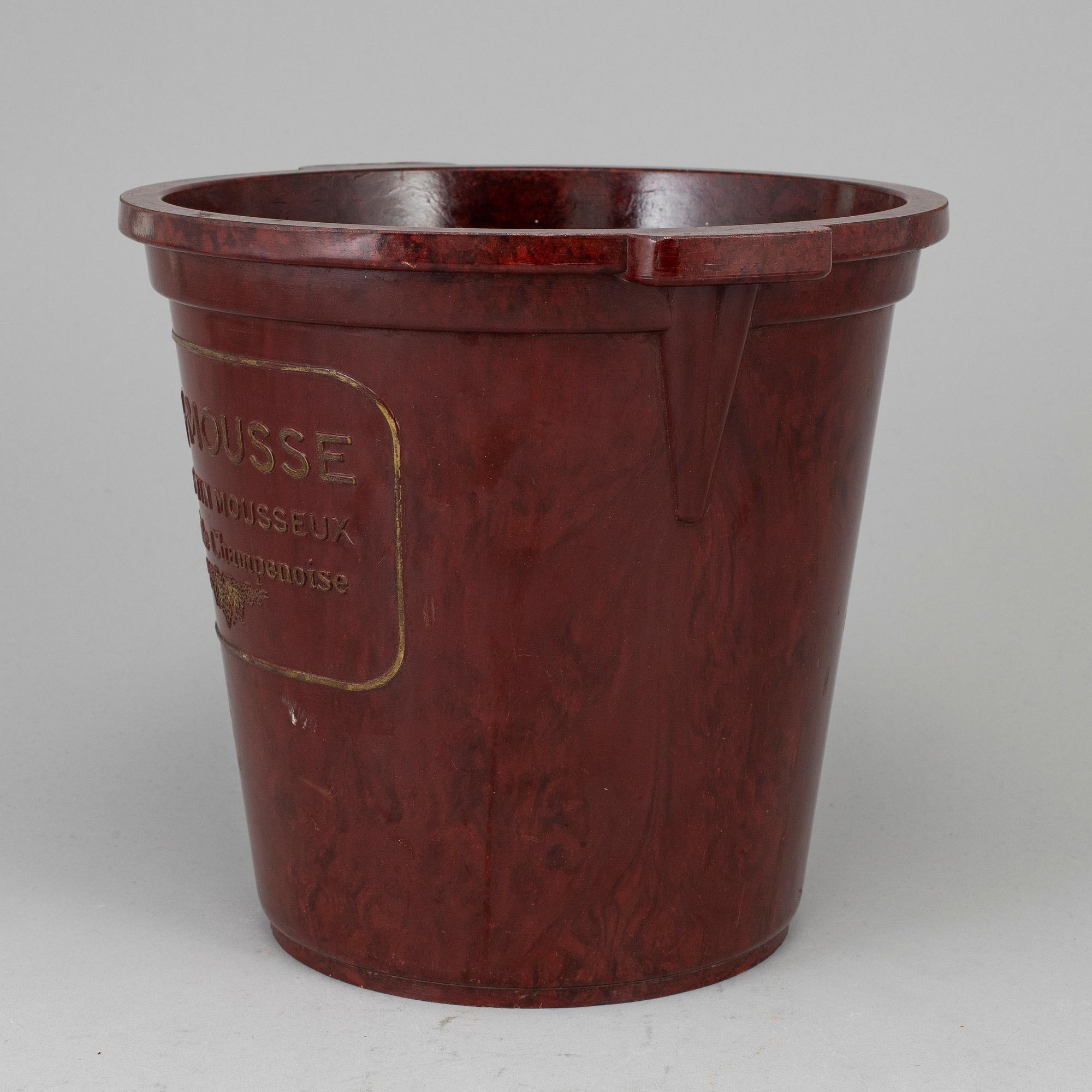 CHAMPAGNEKYLARE, bakelit, 1900-tal.