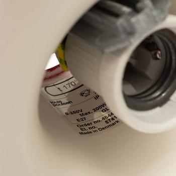 Poul Henningsen, taklampa, "PH5", Lous Poulsen, Danmark.