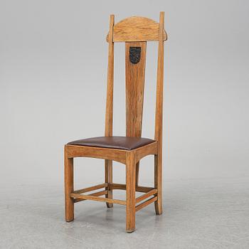 An oak art noveau chair from around year 1900.