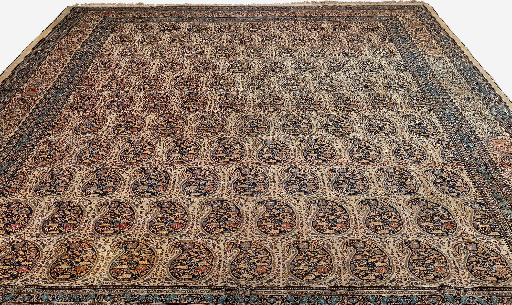 Matta, antik Täbris, nordvästra Persien, ca 648 x 435 cm.