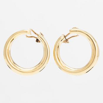 A pair of creole earrings, 18K gold. Italy.