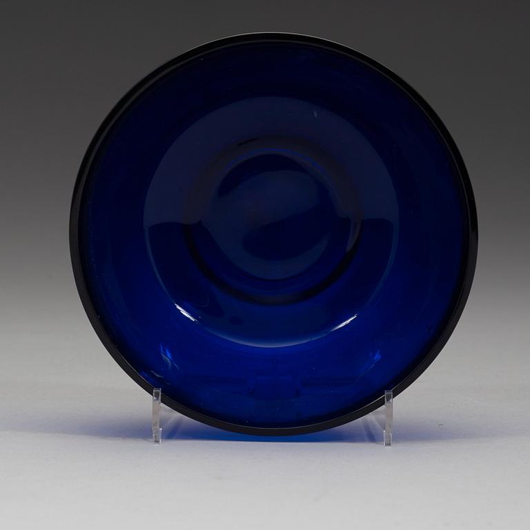 A blue glass Peking glass bowl, Qing dynasty (1644-1912).