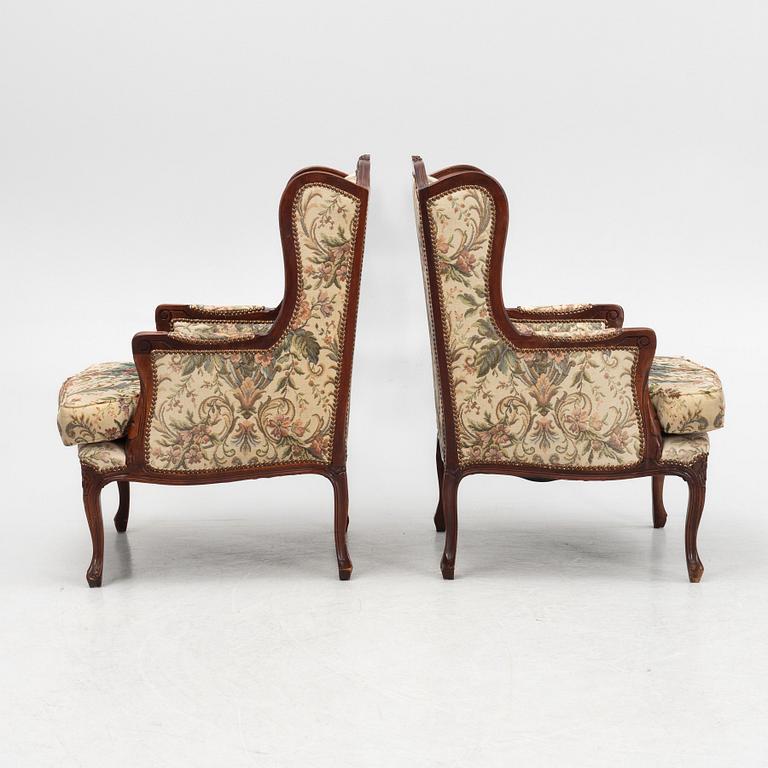 Fåtöljer, ett par, Louis XV-stil, 1900-talets mitt.