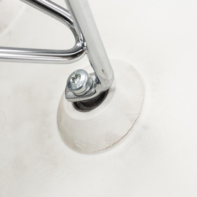 Charles and Ray Eames, stolar, 7 st, 'DSR', Vitra, 2013.