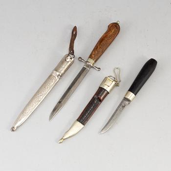 Two knives, P Holmberg and Fiskars, first half of the 20th century.