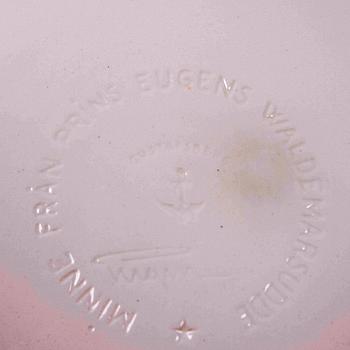 VAS samt YTTERFODER, glas resp porslin, "Waldemarsudde", Gustavsberg, Prins Eugen resp "Savoy", Alvar Aalto.