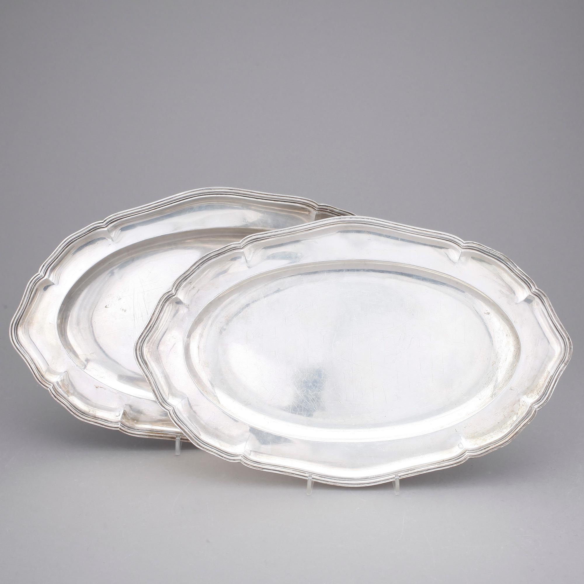 SERVERINGSFAT, 2 st, silver 950. Vikt  1126 gr.