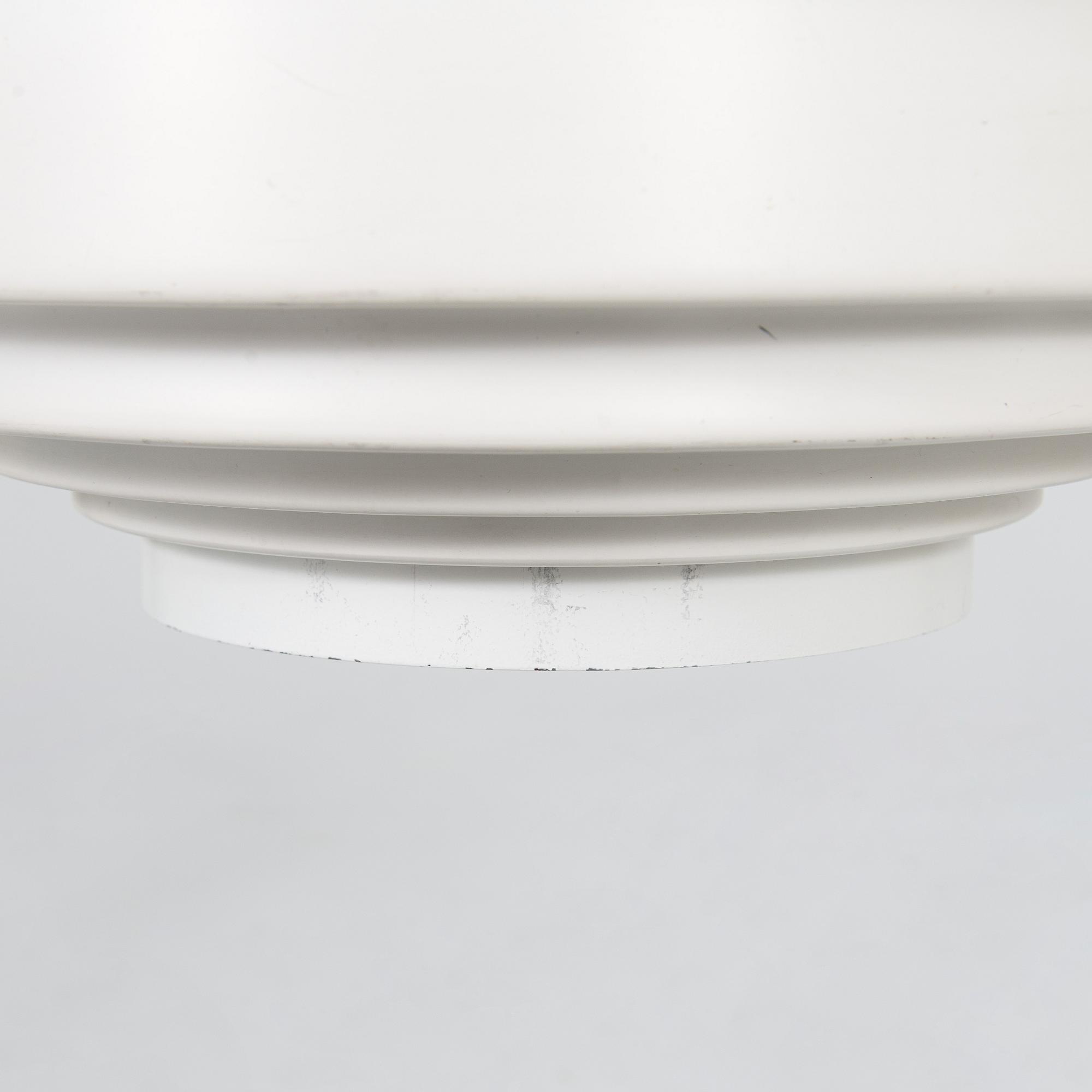 Alvar Aalto, kattovalaisin, malli "A335A", Valaisinpaja.