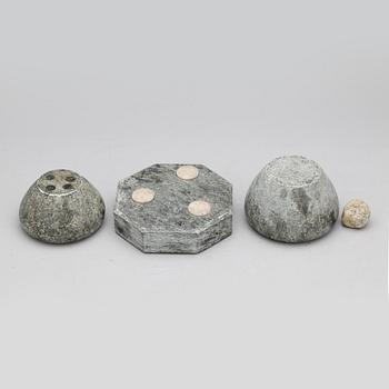 PARTI, kolmårdsmarmor, 4 delar, 1900-tal.