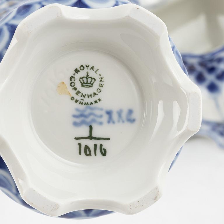 Royal Copenhagen, a 25-piece porcelain coffee service 'Musselmalet Full and Half Lace', Denmark.