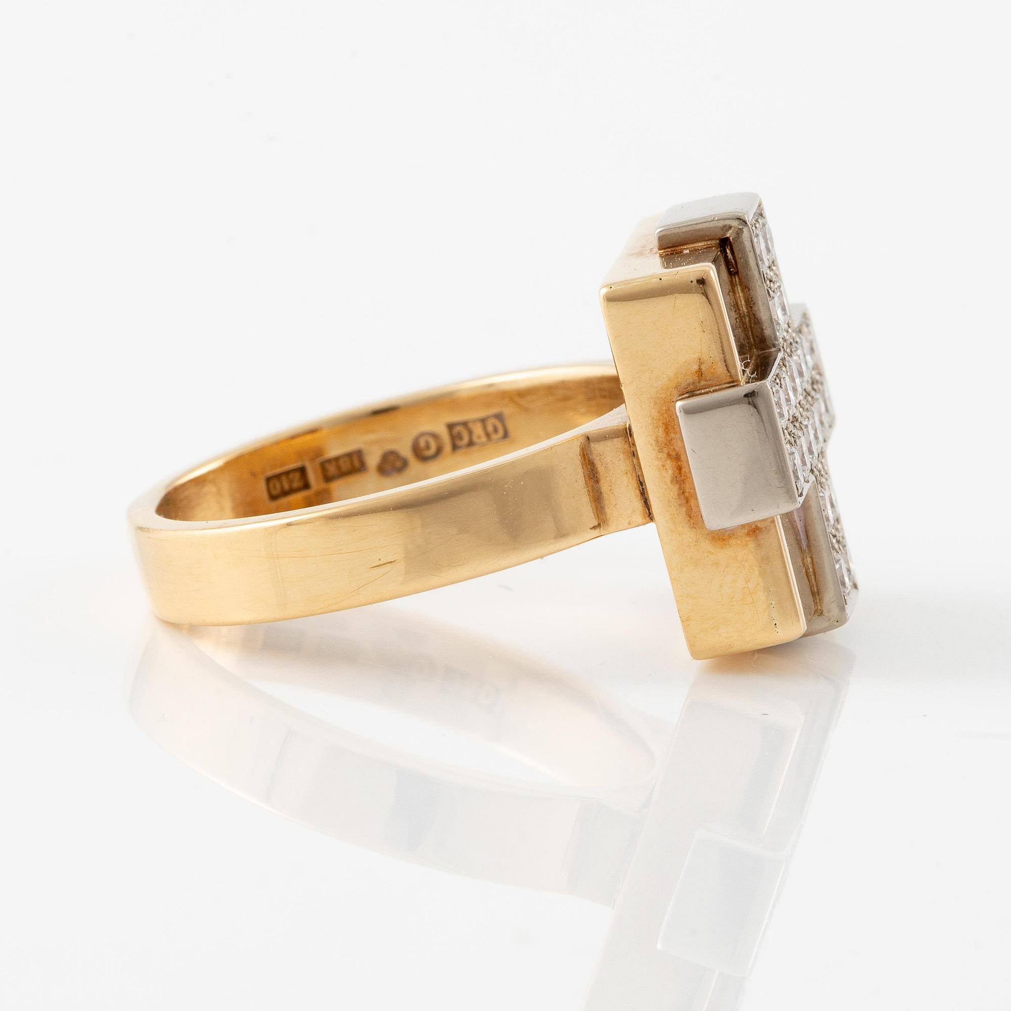 Gunnar Cyrén, a ring 18K rose and white gold with 20 brilliant-cut diamonds, unique, Gävle 1998.