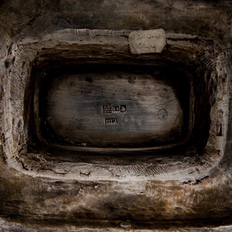 RYSK SILVER BRÖDKORG.