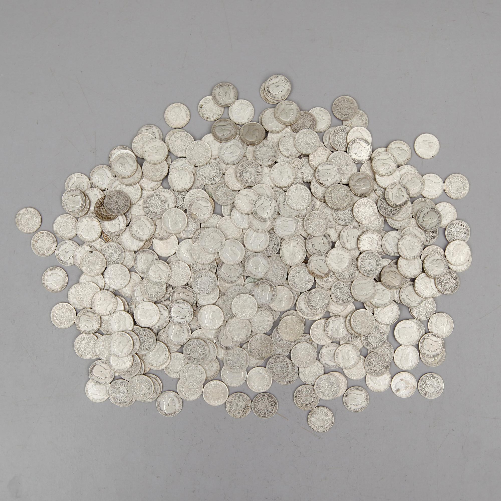 SAMLING SILVERMYNT, enkronor, Gustaf V, 1910-1941. Vikt av 3000 gram.