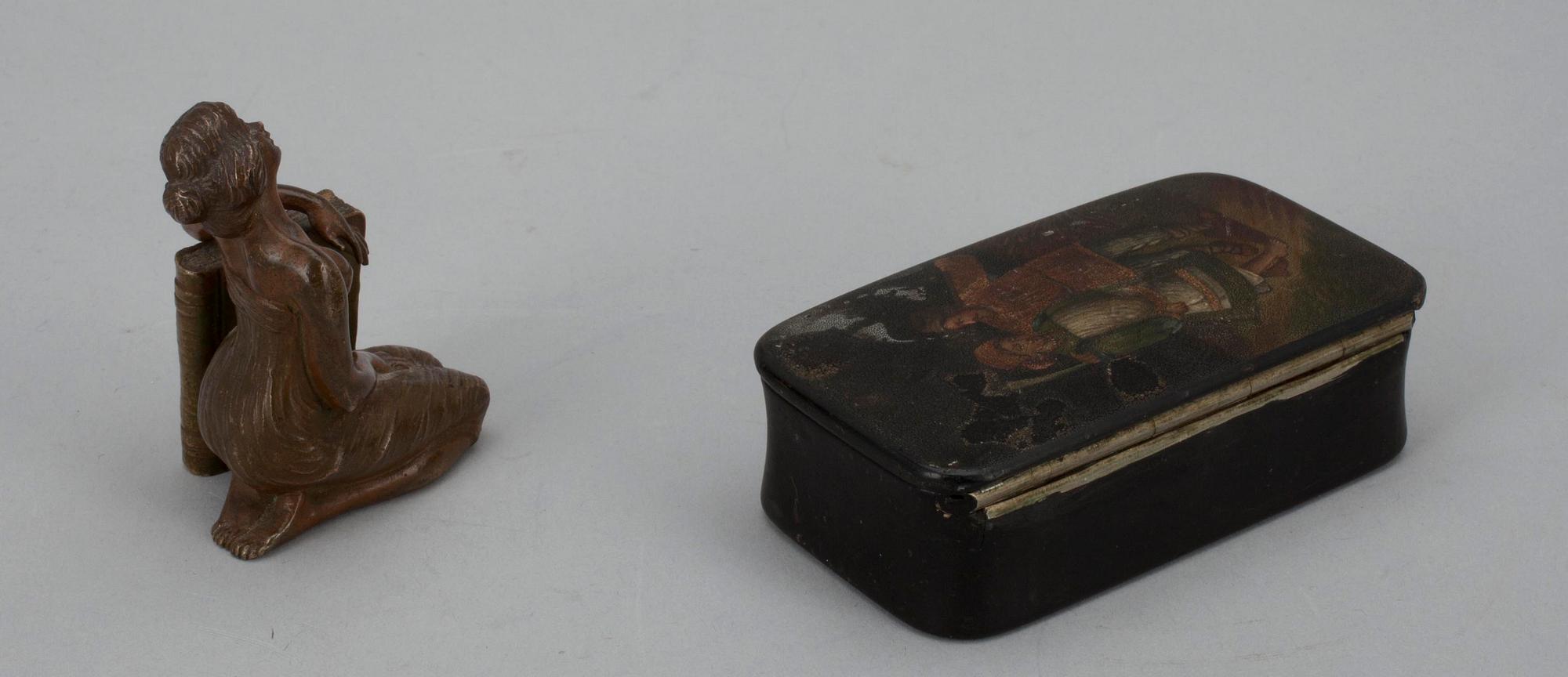 MINIATYRSKULPTUR och LACKDOSA, Mellaneuropa och Ryssland omkring 1900.