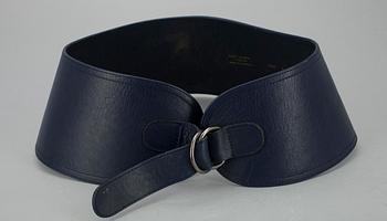 VYÖ, 3 kpl, Yves Saint Laurent.