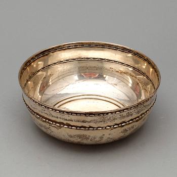 SKÅL, silver, Sam Pettersson AB, Linköping, 1919. Vikt ca 300g.