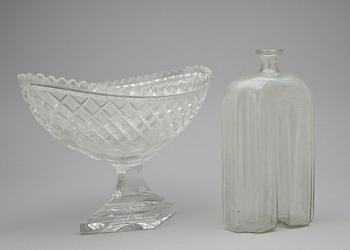 FLASKA samt SKÅL, kristall och glas, 1800/1900-tal.