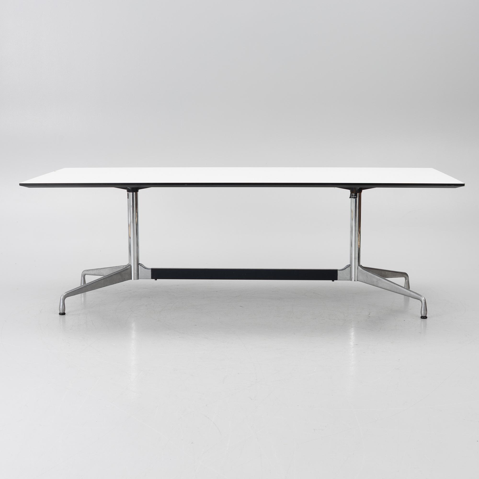 Charles & Ray Eames, Matbord, "Segmented Table", Vitra, 2000-tal.