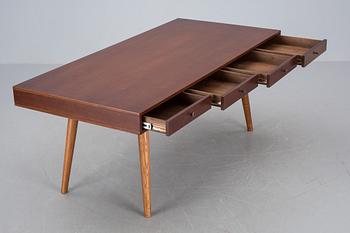 SKRIVBORD, dansk design. 2000-tal.