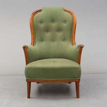 CARL MALMSTEN, fåtölj, "Vår Fru", O.H. Sjögren, Tranås. Brickmärkt. 1900-talets andra hälft.
