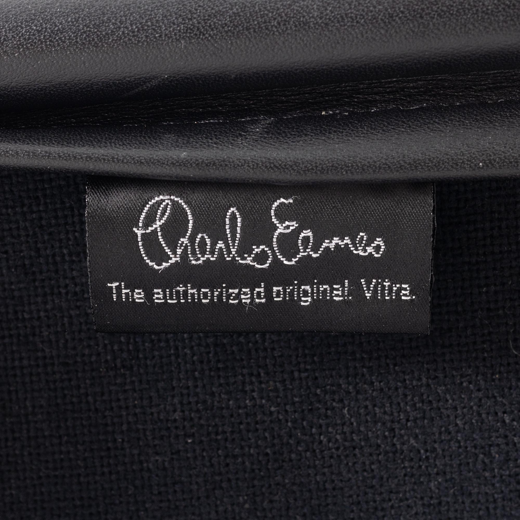 Charles & Ray Eames, a 'Soft Pad Chair EA217', Vitra.