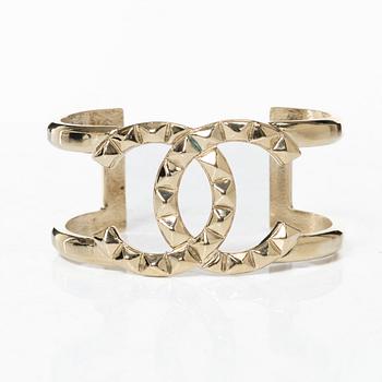 Chanel, arm ring, 2017.
