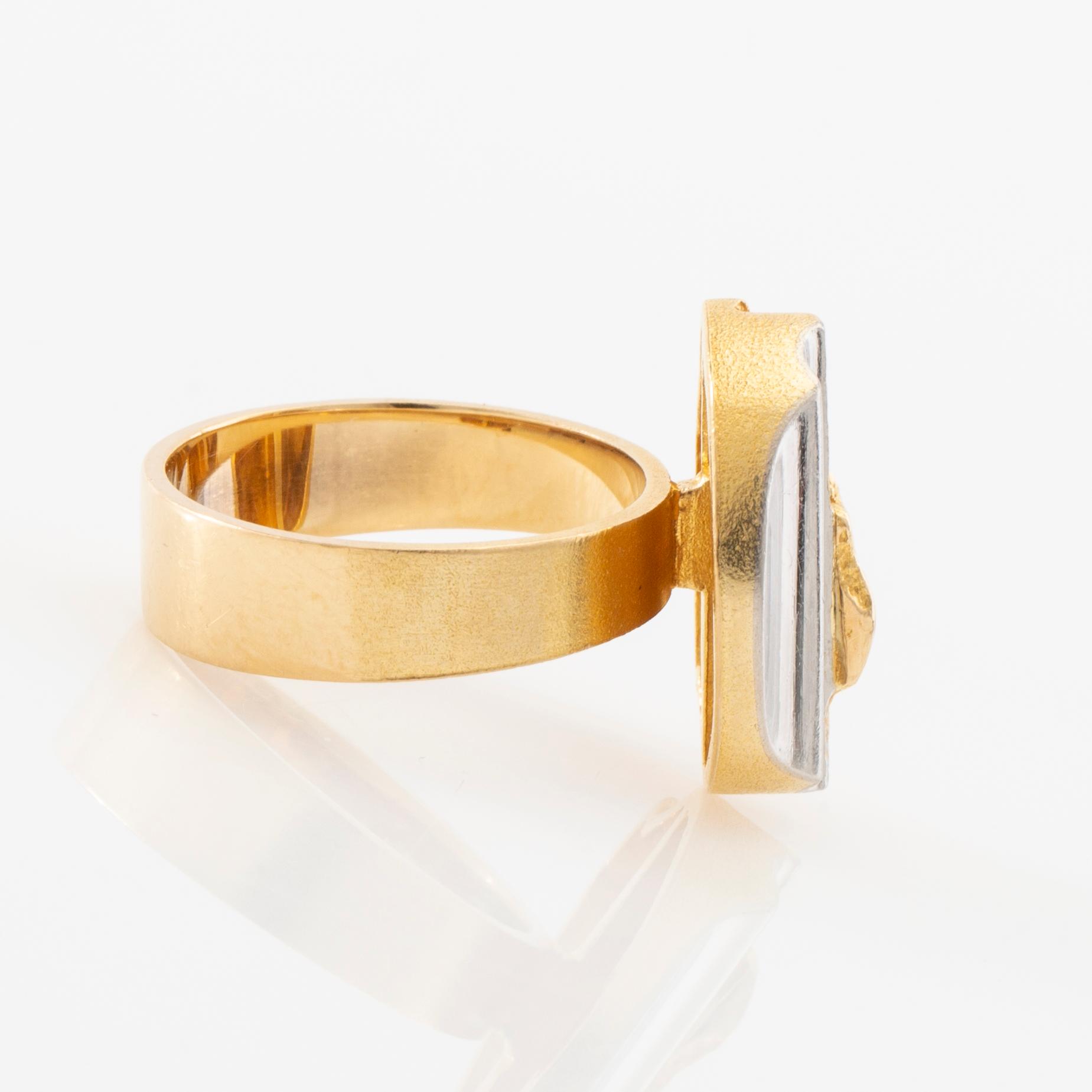 Björn Weckström, Ring "Kaksoisaalto/Double Wave" 18K gold and platinum, Lapponia Finland 2001.