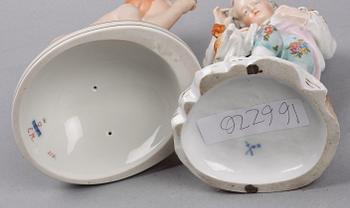 FIGURINER, 2 st, porslin, Gerhard Henning, Royal Copenhagen resp Meissenliknande märke. 1800- resp 1900-tal.