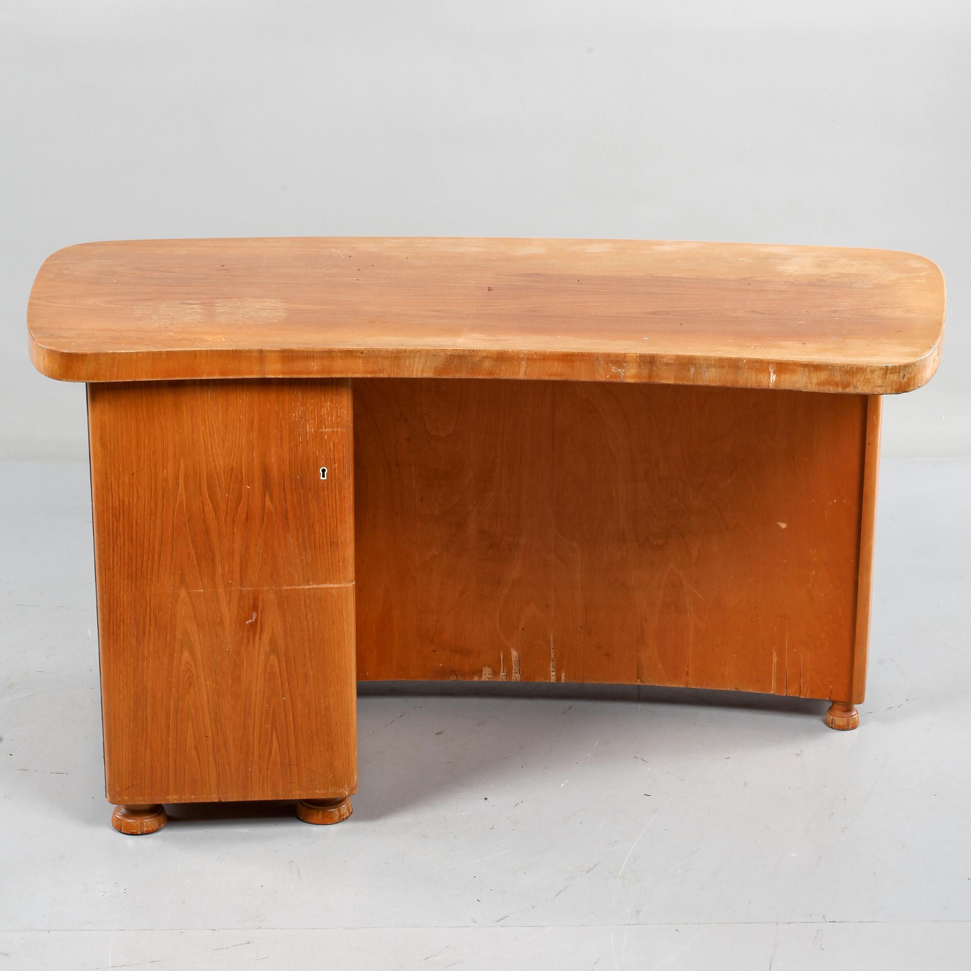 SKRIVBORD, 1940-tal.